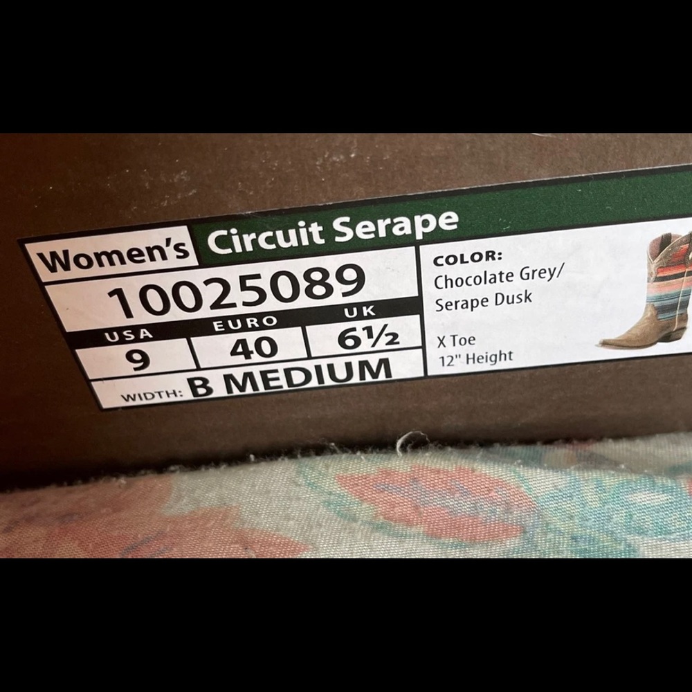 NIB Ariat Wood Bottom Circuit Serape Boots - Picture 8 of 8